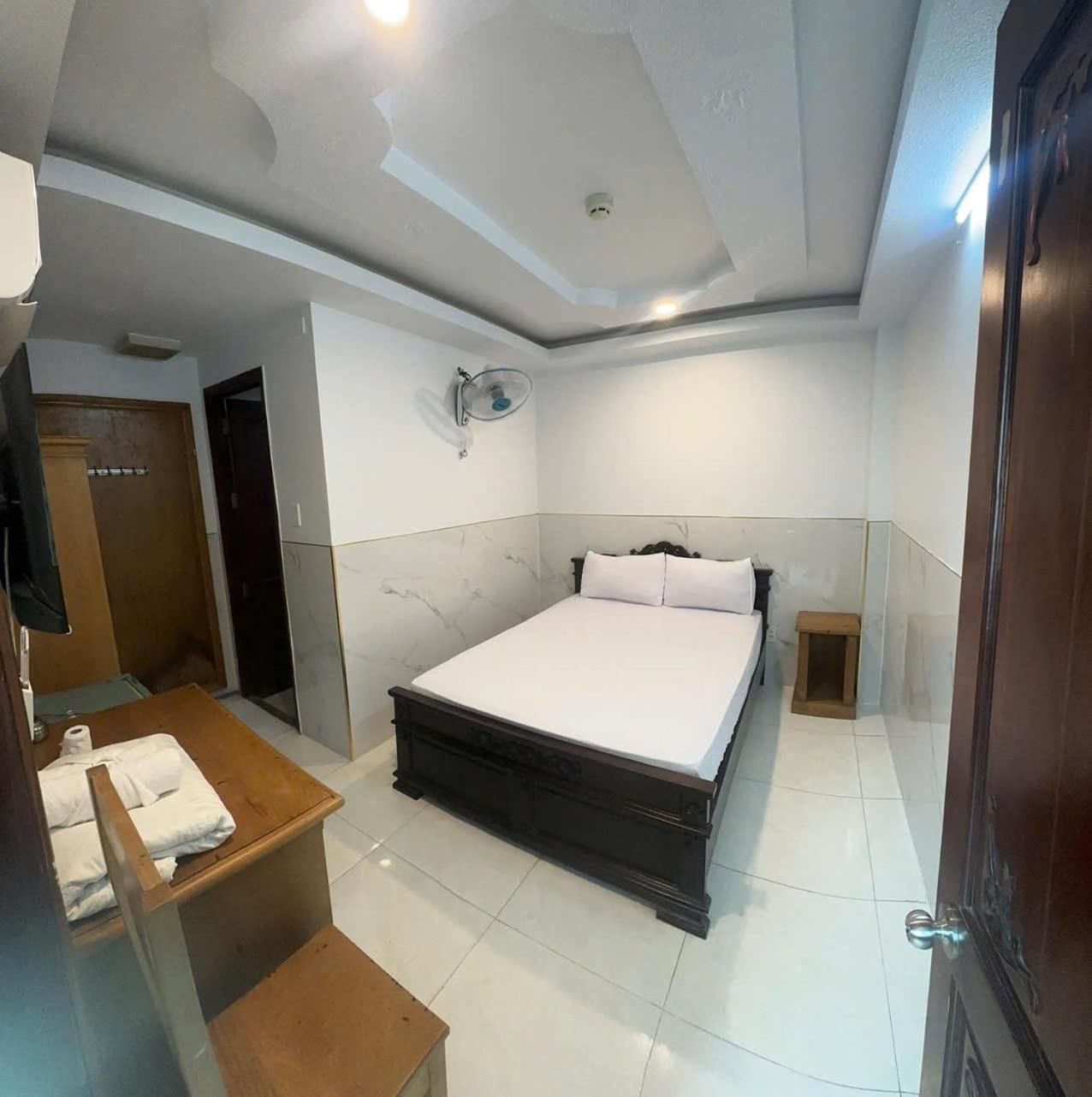 Hotel Anh Phuong II Ho Chi Minh City Exterior photo